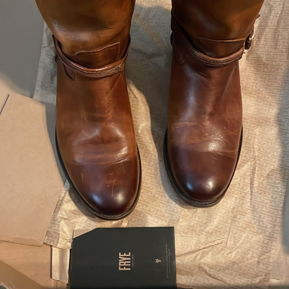 EUC Frye Melissa Seam Tall Boots Cognac Leather size 8B - Picture 6 of 10